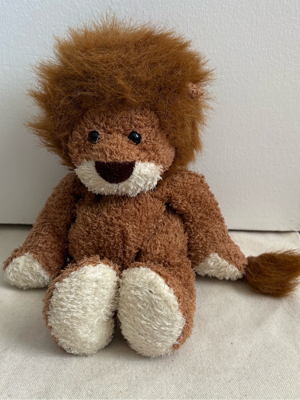 VTG Commonwealth Lion Soft Plush Stuffed Animal 1999